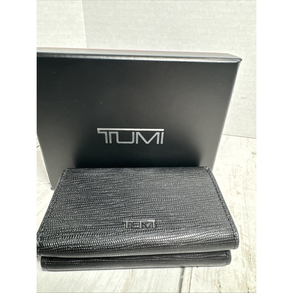 Tumi Nassau SLG Double Gusseted Card Case Black Embossed 148480-T527/01262216DEM
